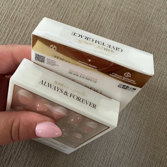 NWT - in unopened box - set of 2 GLAMNETIC x GLAMZILLA - Picture 4 of 8